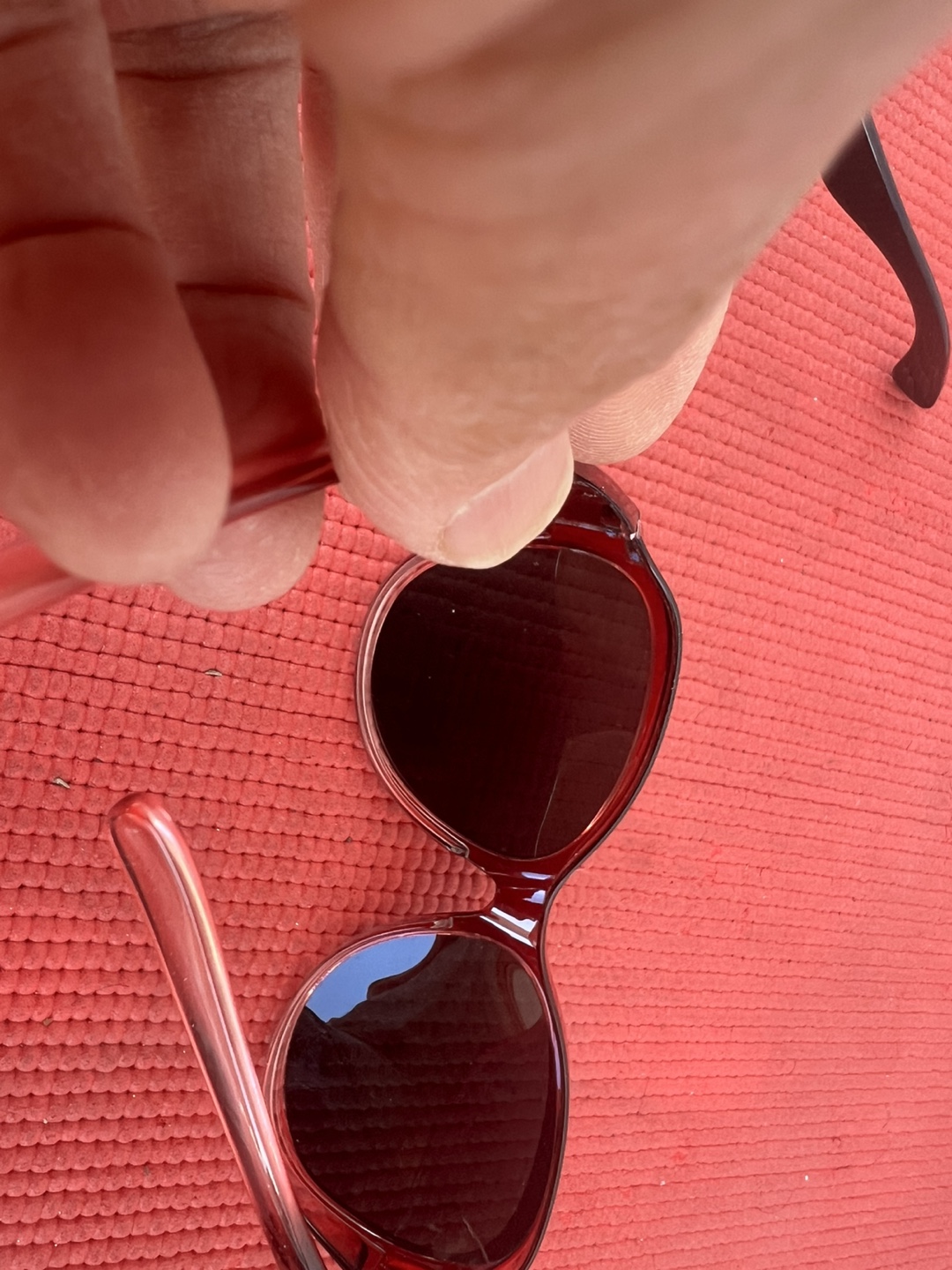 Red Oval Sunglasses - photo 4