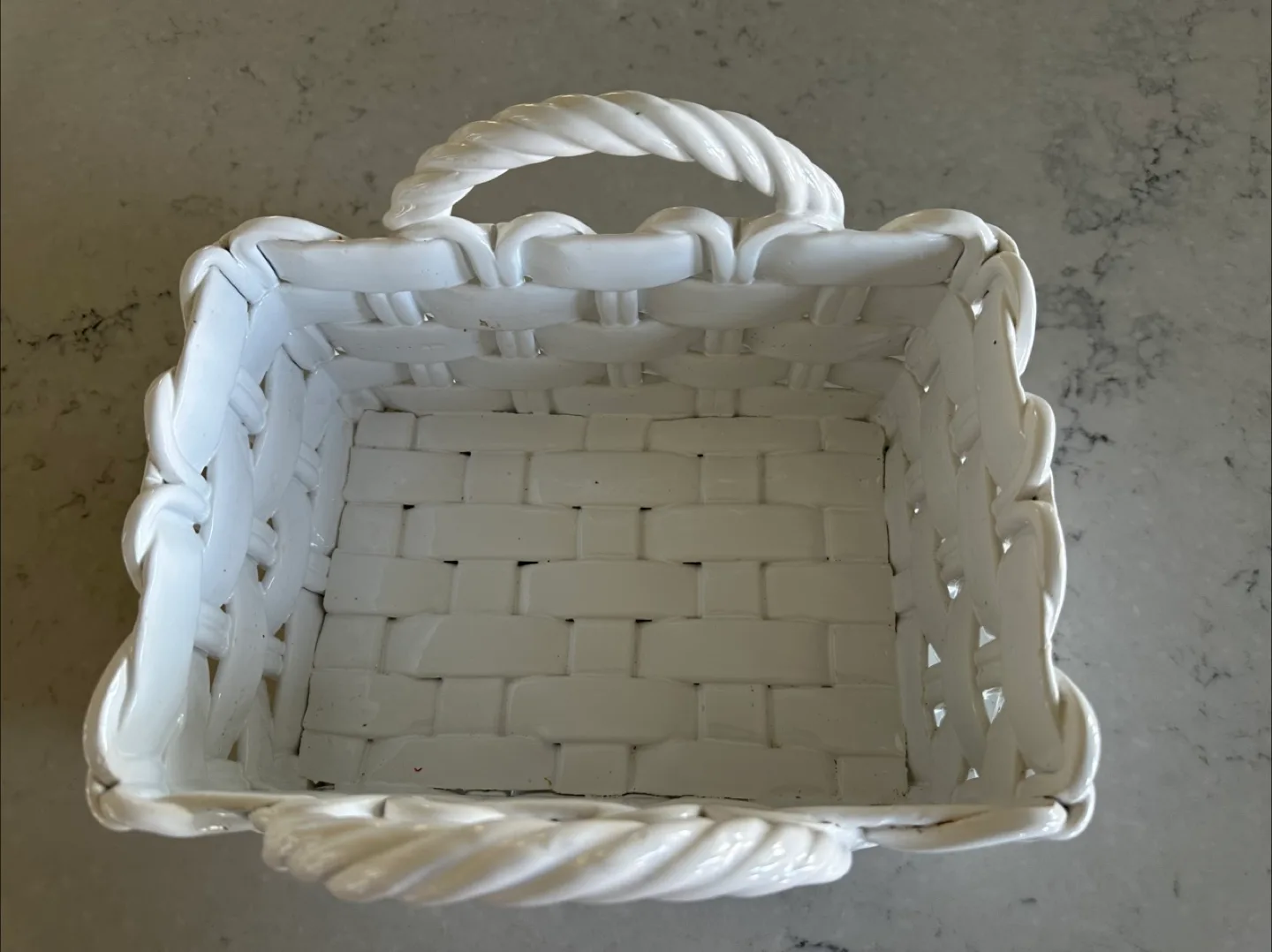 White Ceramic Woven Basket with Handles image indicator(2)