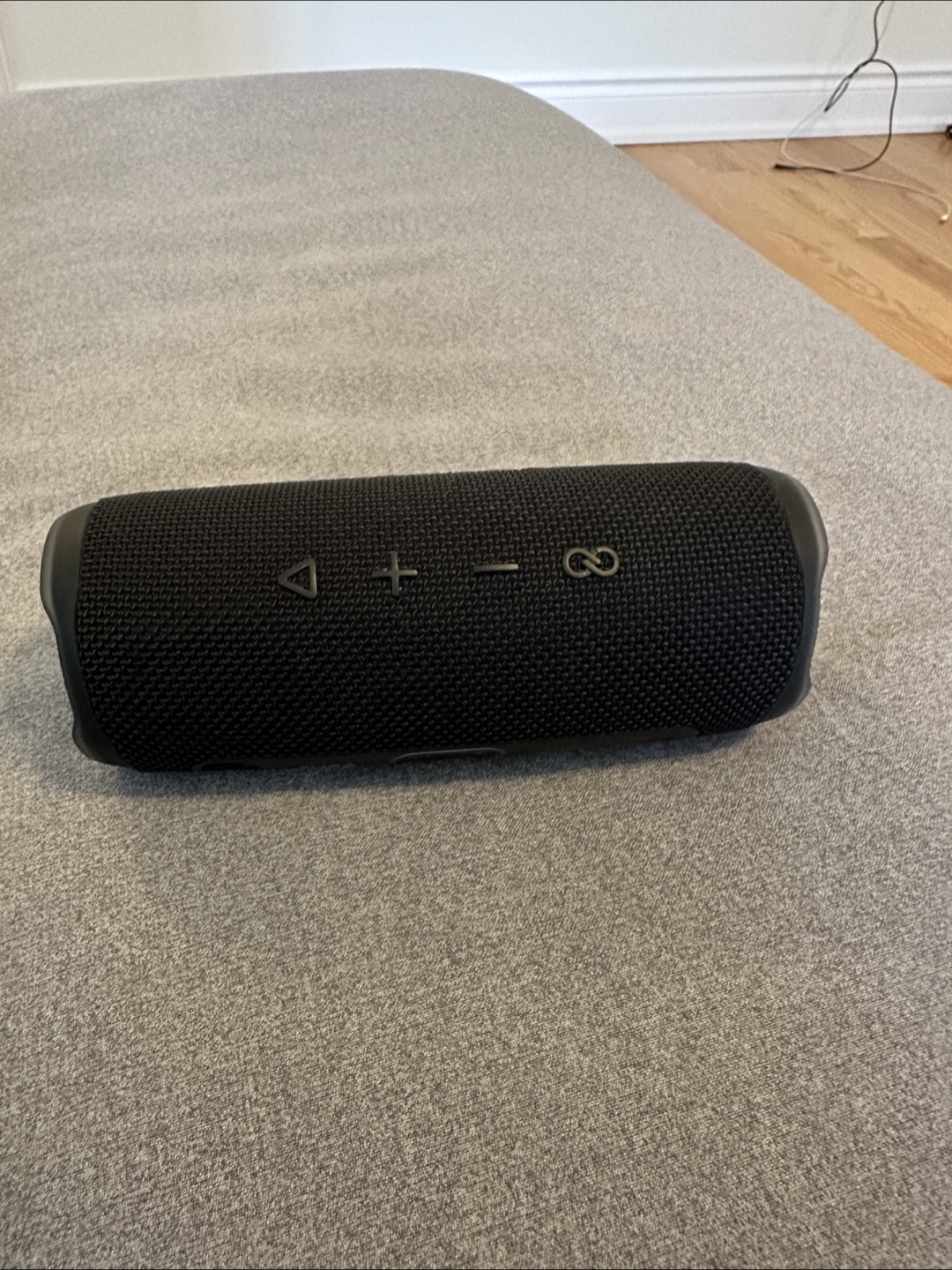 JBL Flip 6 Portable Bluetooth Speaker - Black - photo 2