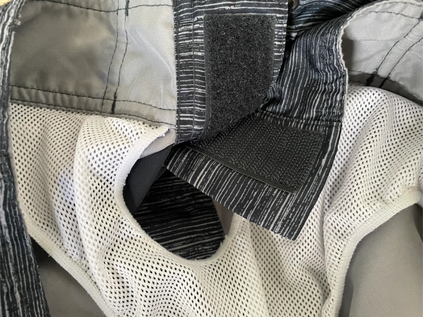 Coast Coast Men's Swim Trunks - Size Large image indicator(6)