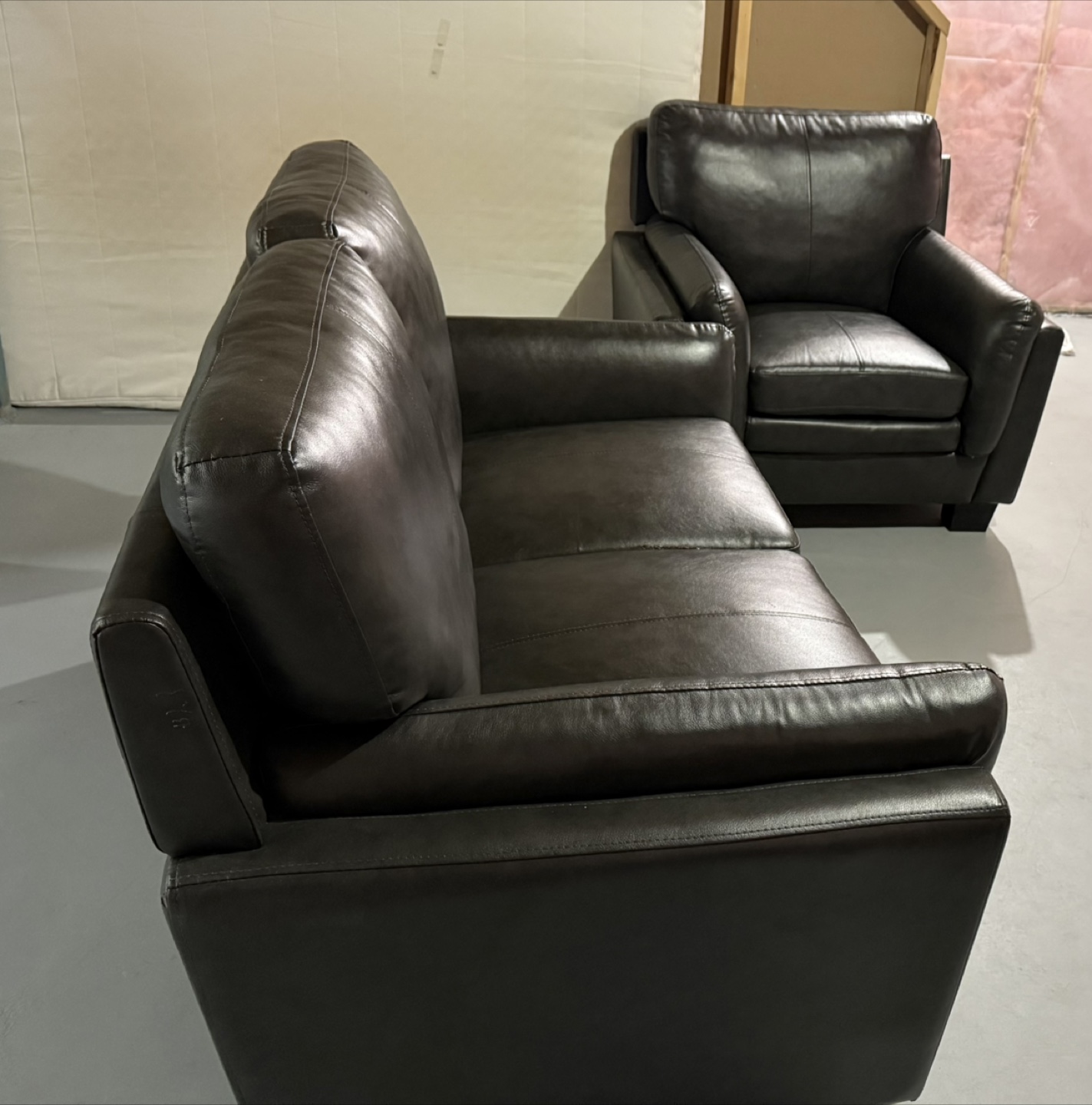 Dark  Leather Loveseat and Armchair Set - photo 2