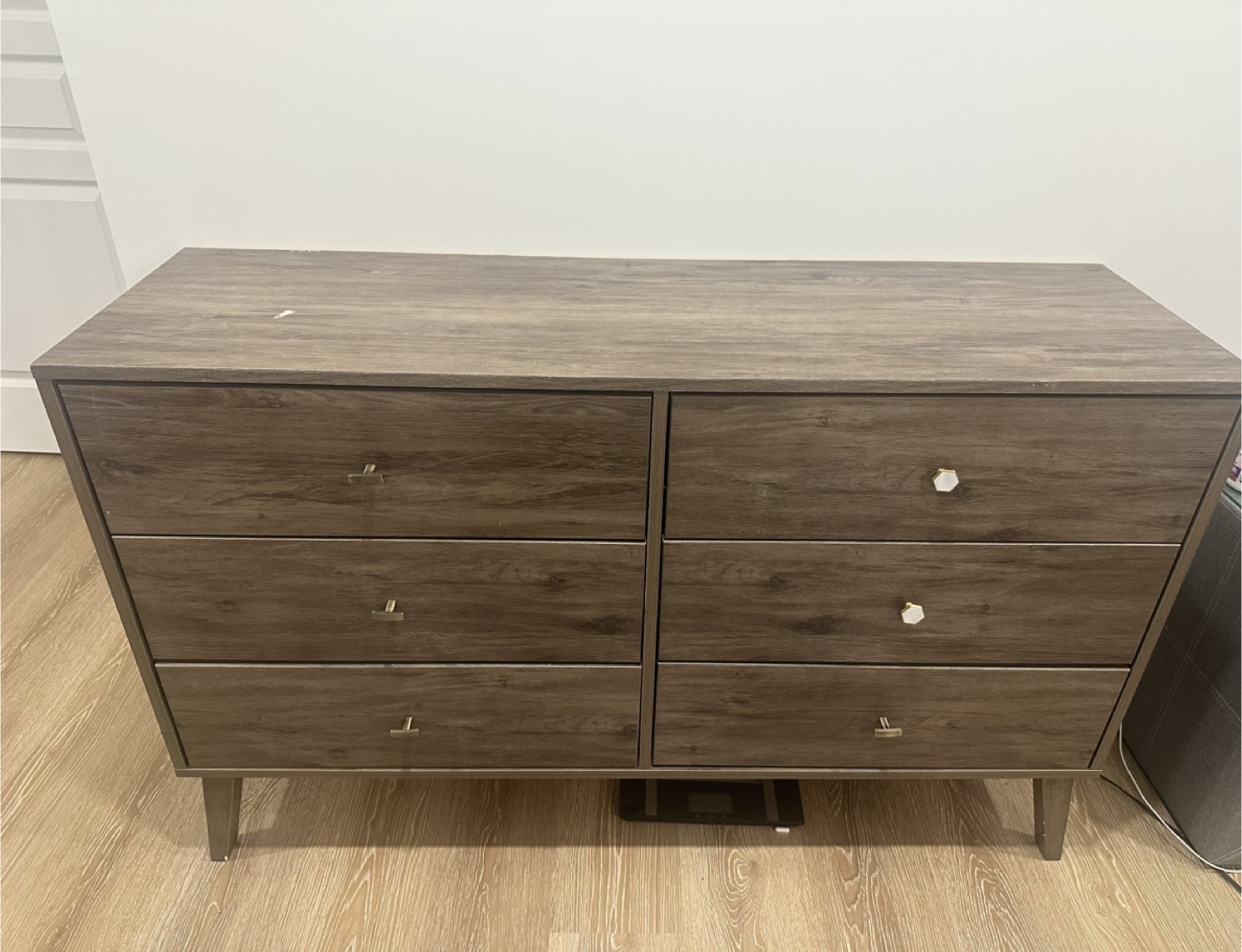 6-Drawer Dresser - Dark Wood