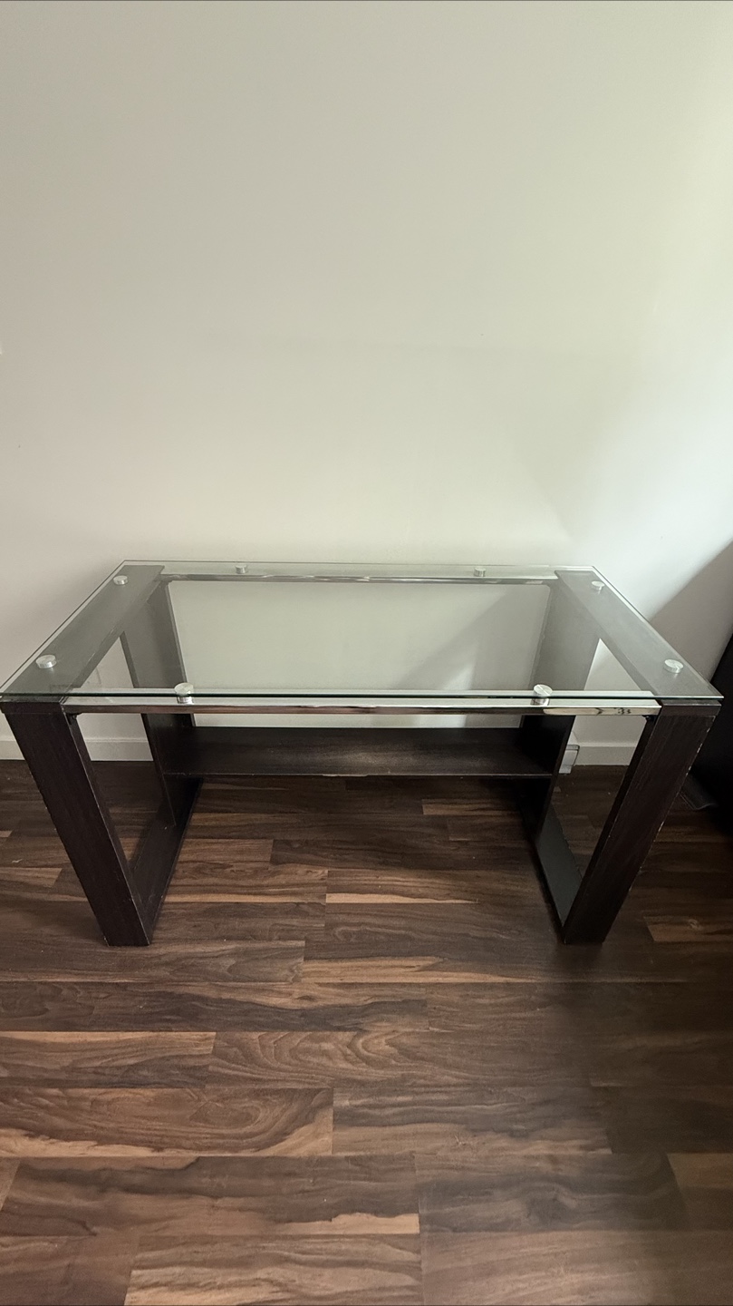 Glass-top desk - photo 2