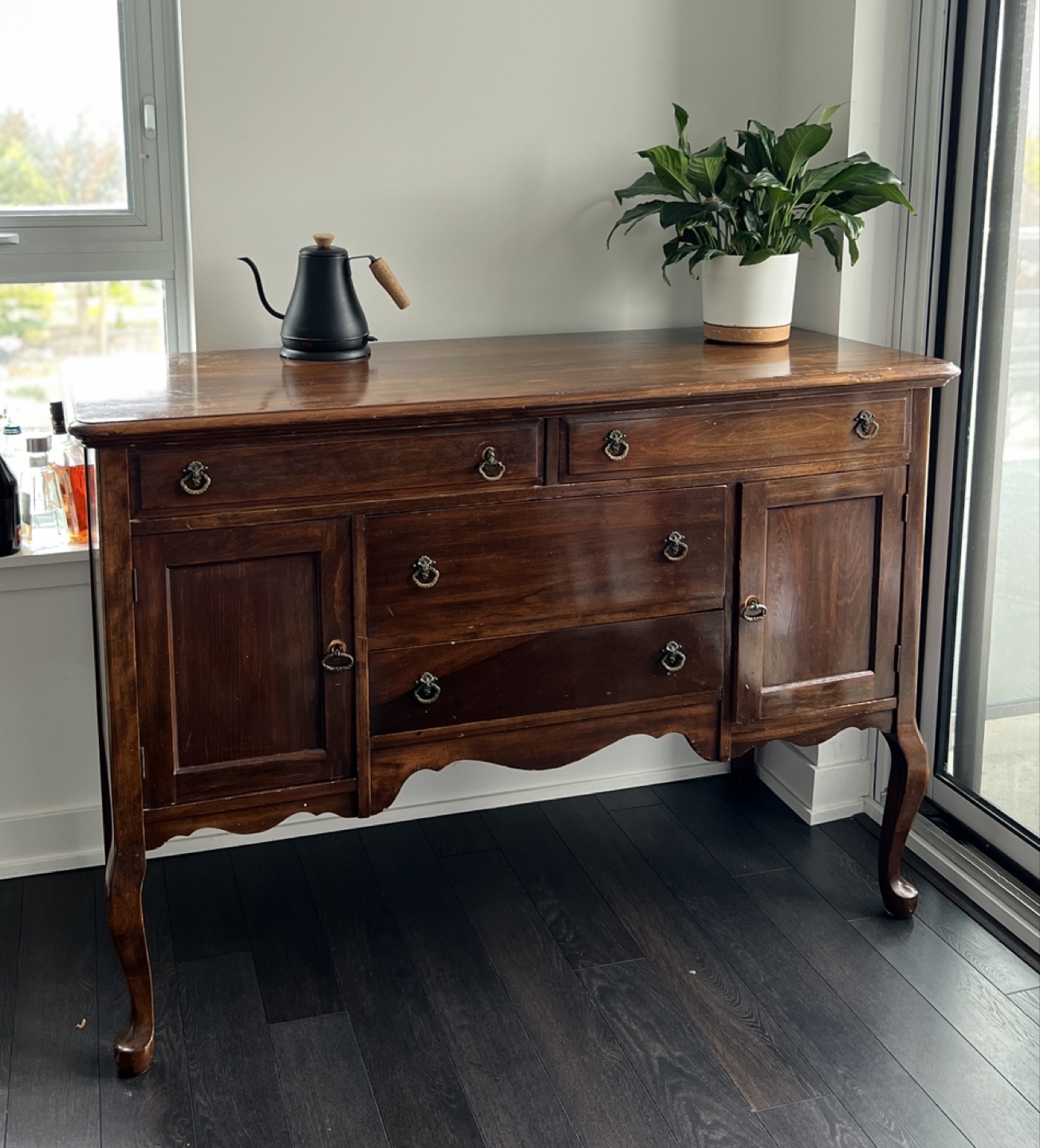 Vintage Wooden Buffet Server - photo 3