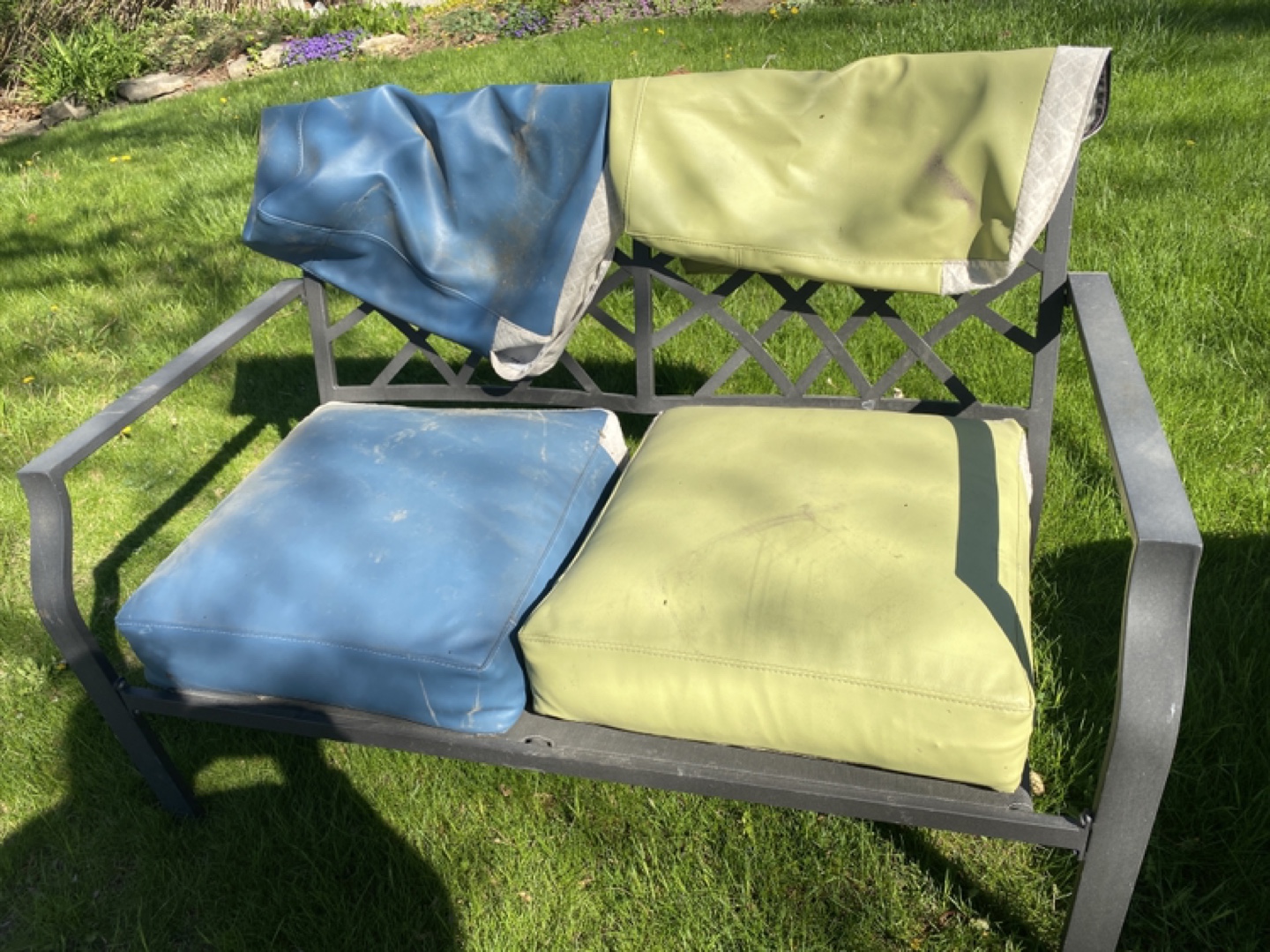 Metal Outdoor Patio Love Seat with Cushions
