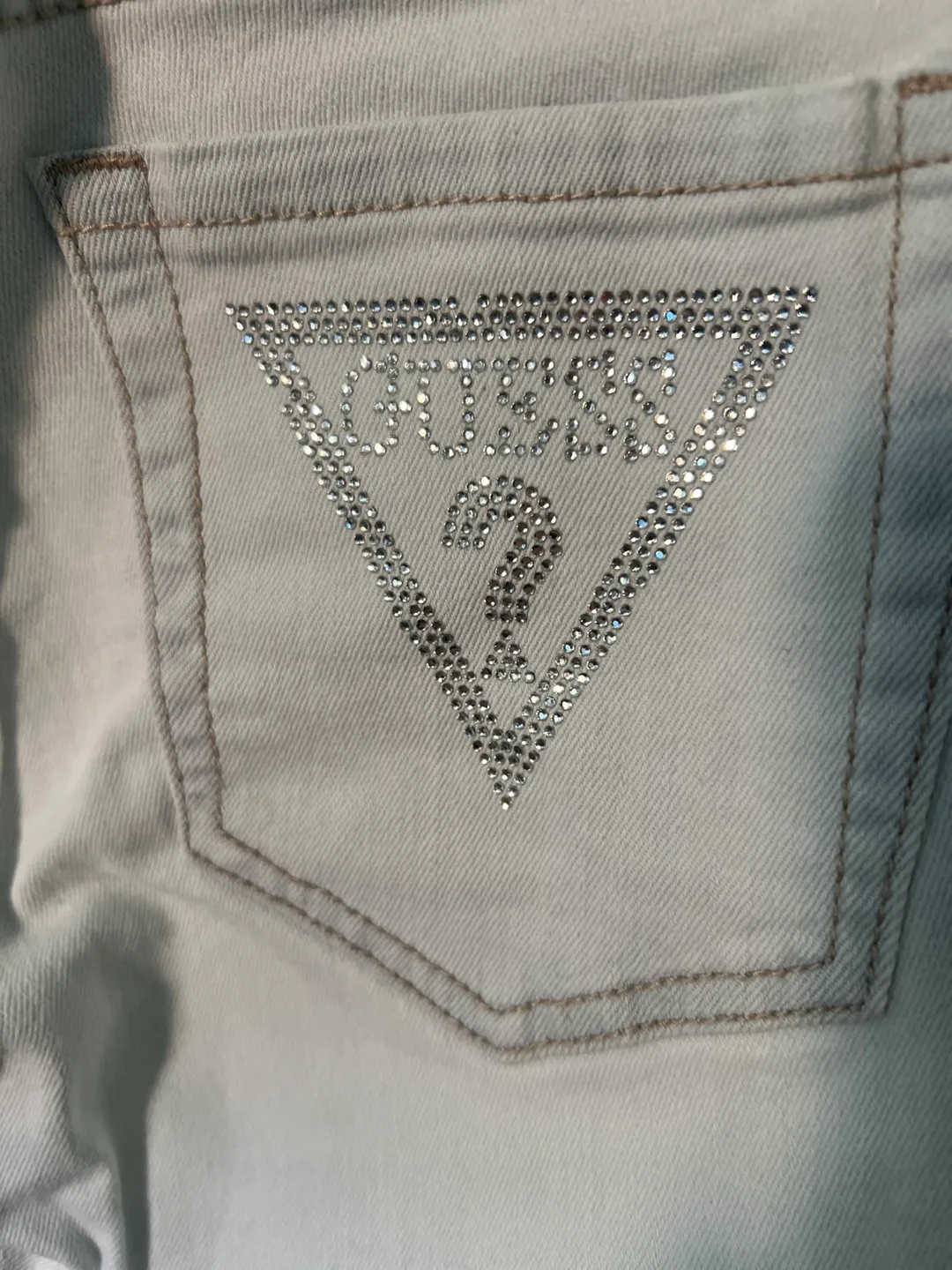 Women’s Guess Jeans Size 24 image indicator(3)