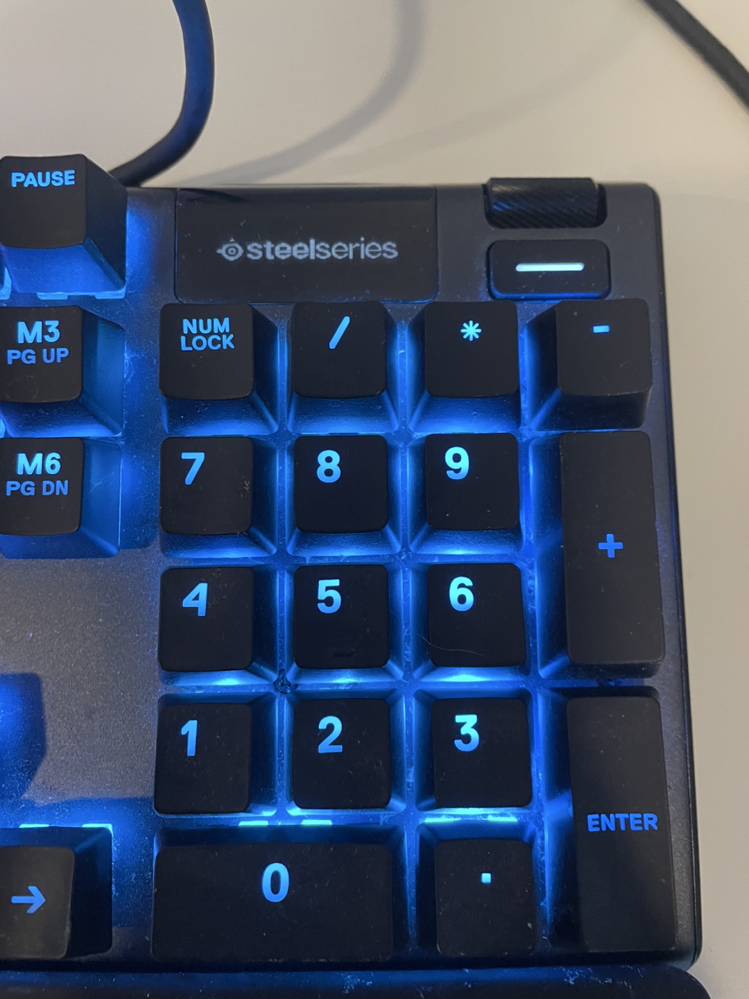 SteelSeries Apex 3 TKL Mechanical Keyboard - photo 2