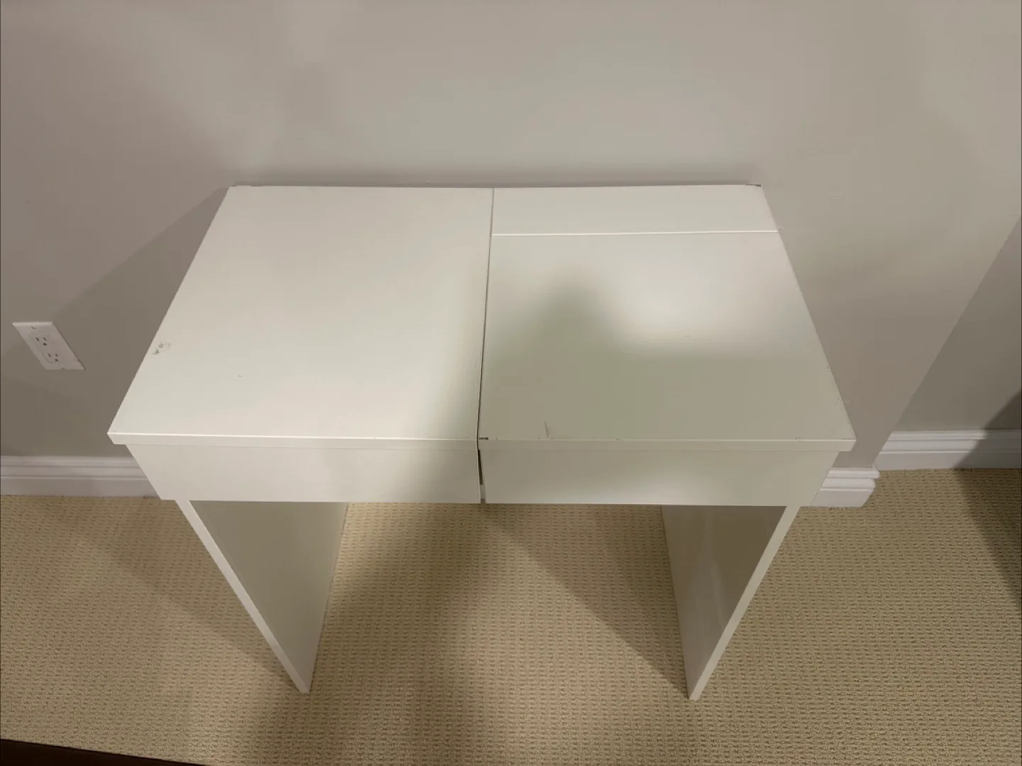IKEA Malm White Dressing Table with Mirror image indicator(3)