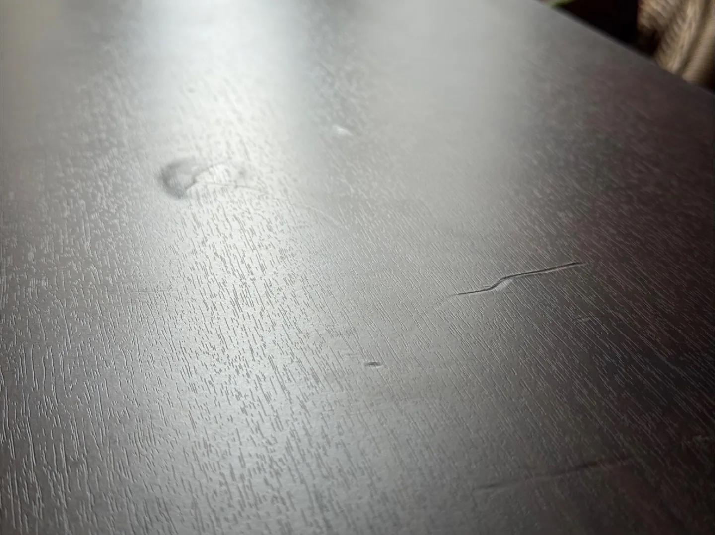 Height-Adjustable Standing Desk image indicator(3)