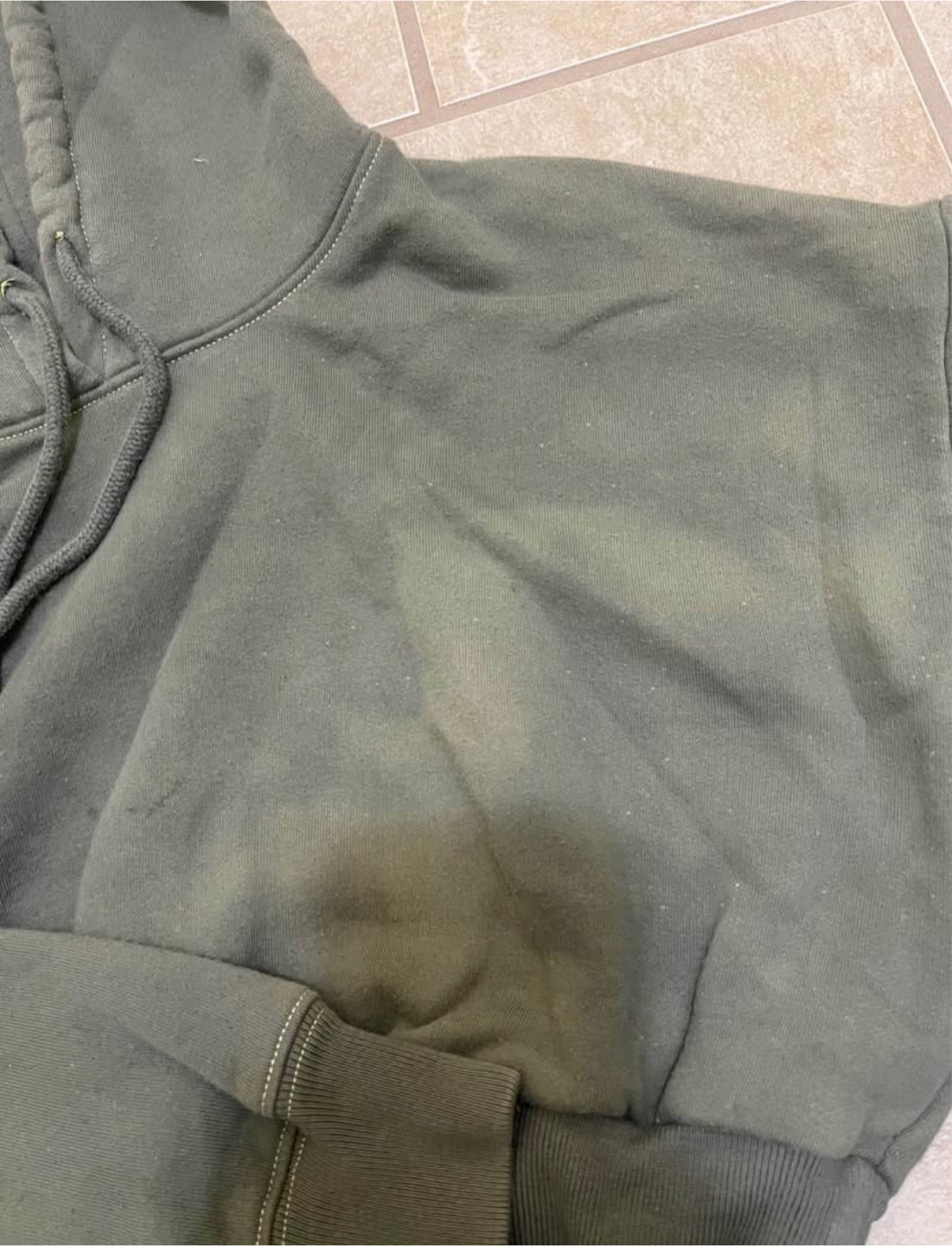 Olive Green TNA hoodie - photo 2