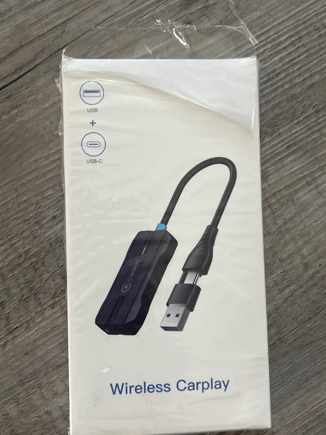 Wireless Carplay Dongle Adapter thumbnail