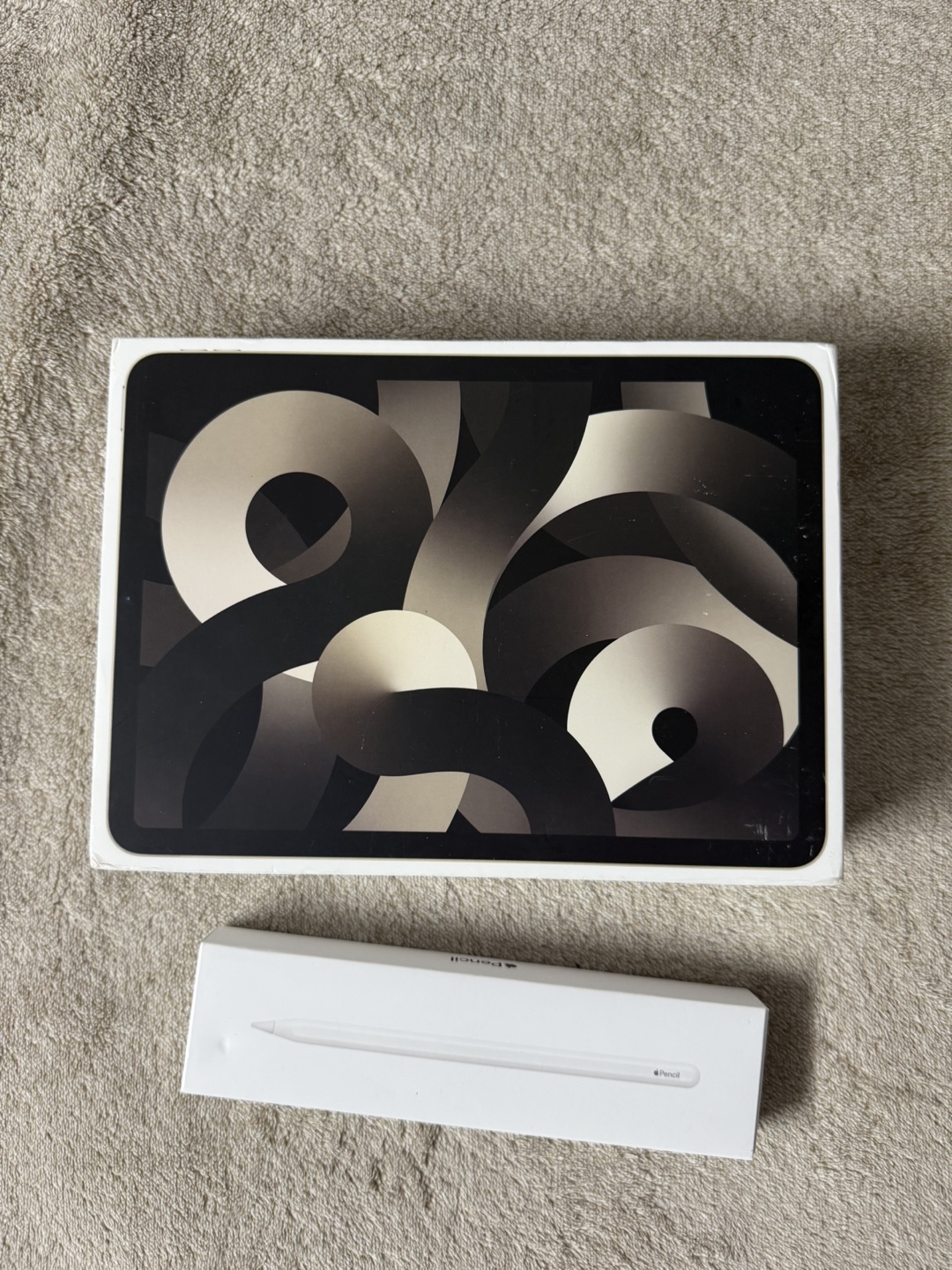 iPad Air 5th Generation 64GB WiFi + Apple Pencil + AppleCare