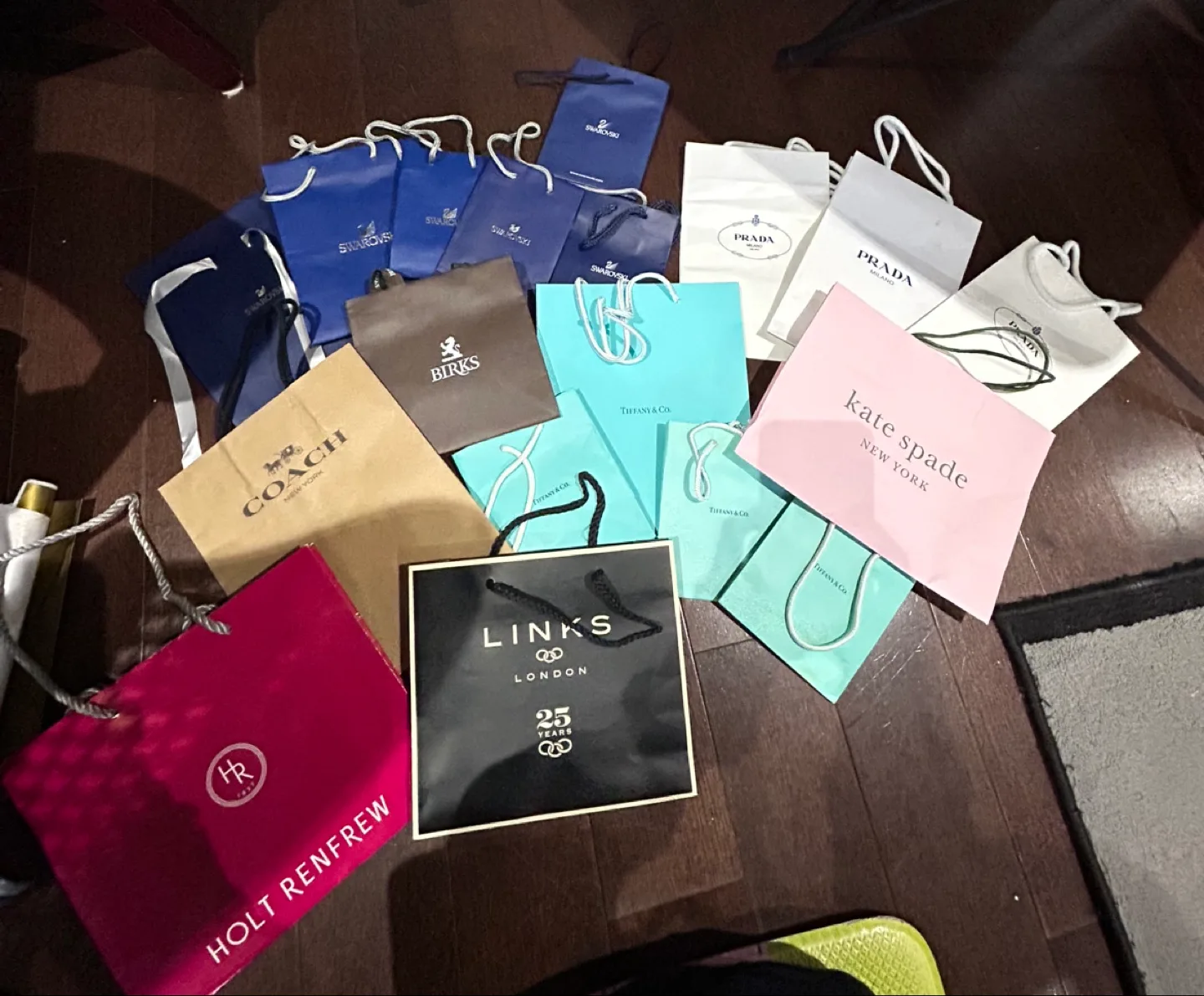 Collection of designer shopping bags thumbnail