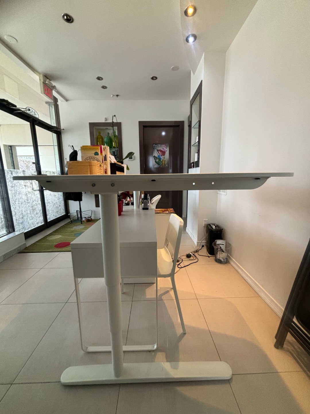 White Electric Standing Desk - photo 3