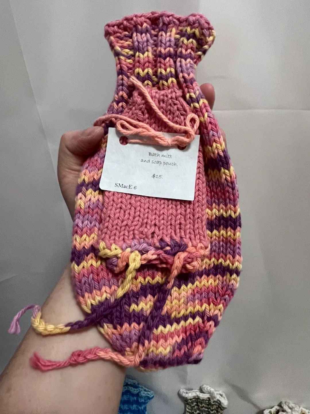 Hand-Made Shower Mitt & Soap Bag Sets image indicator(6)