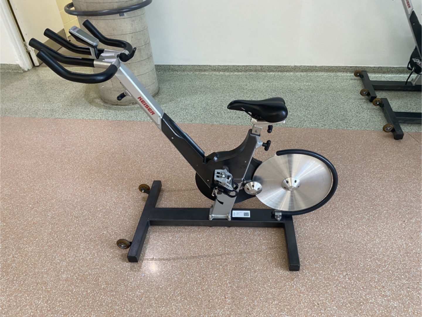 Keiser M3i Indoor Cycle - photo 4