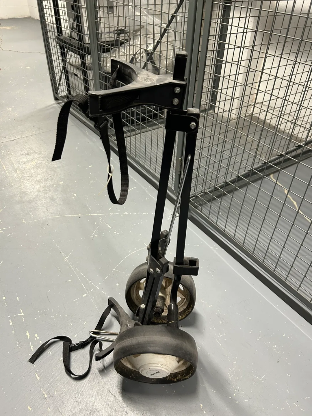 Spalding Golf Cart thumbnail
