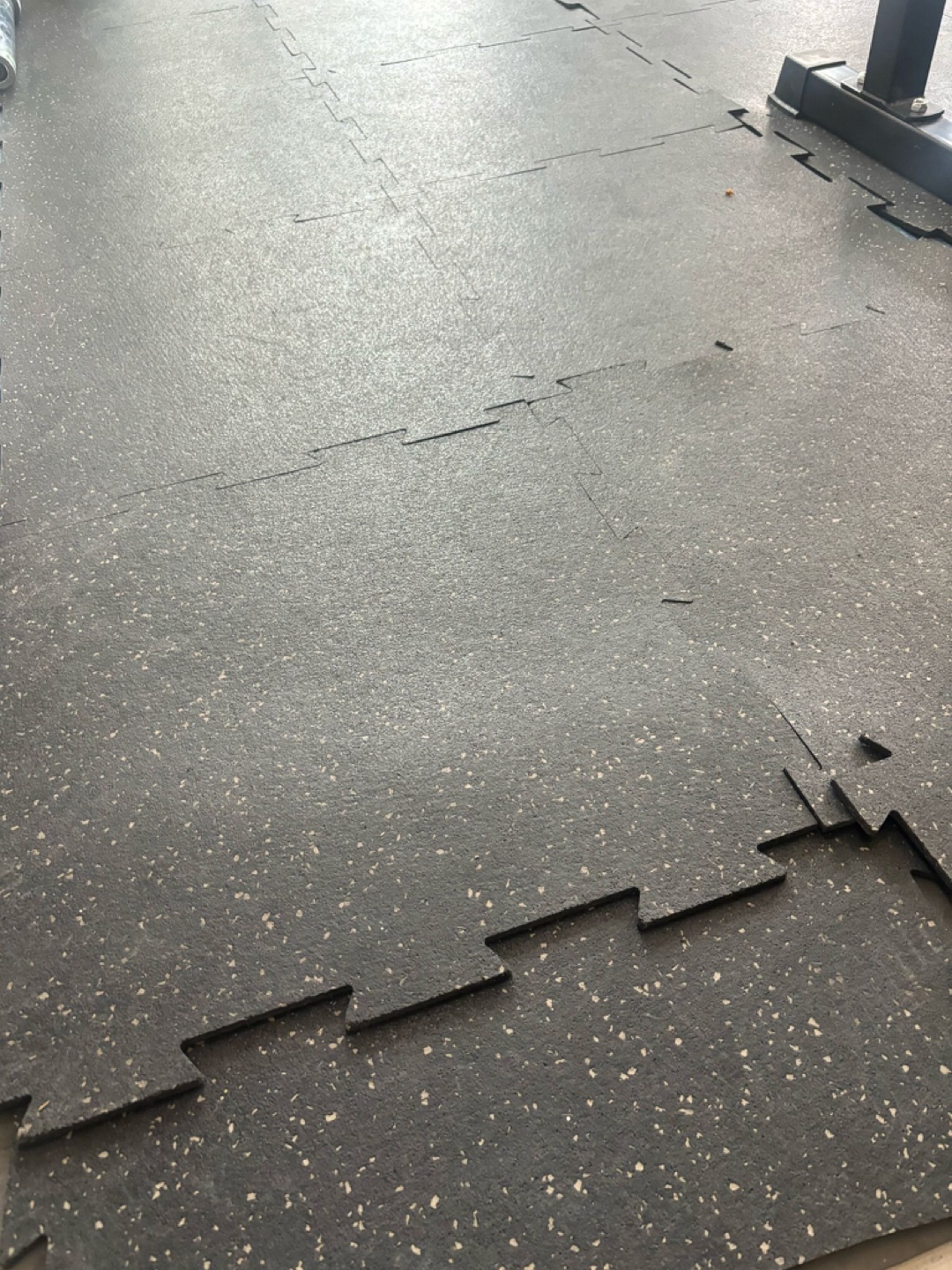 Interlocking Rubber Gym Flooring Tiles