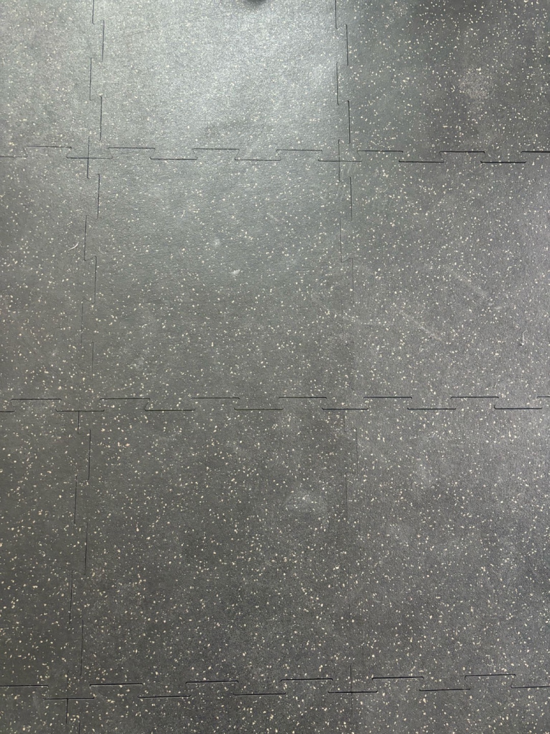 Interlocking Rubber Gym Flooring Tiles - photo 2