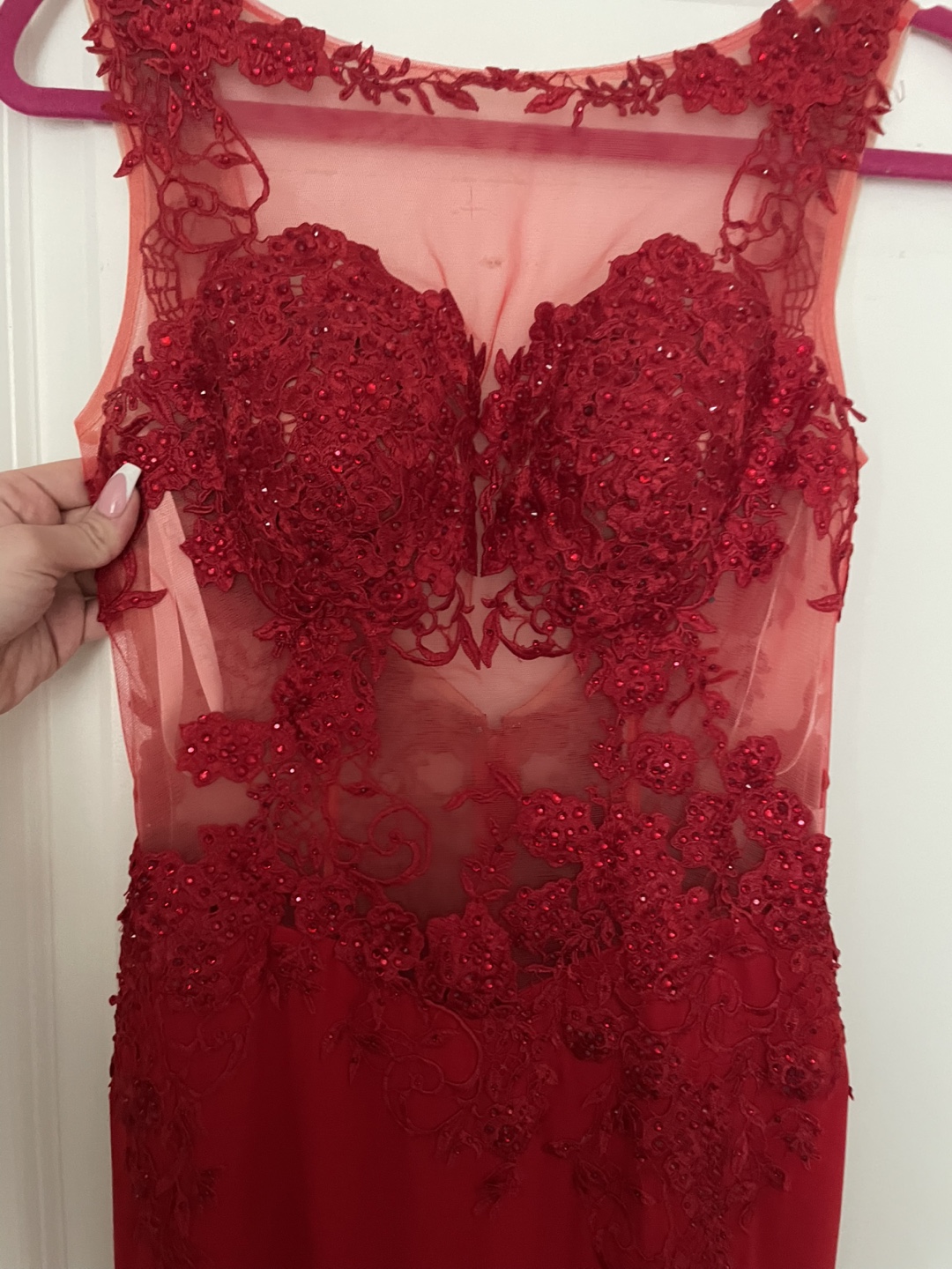 Stunning Red Lace Prom Gown - photo 2