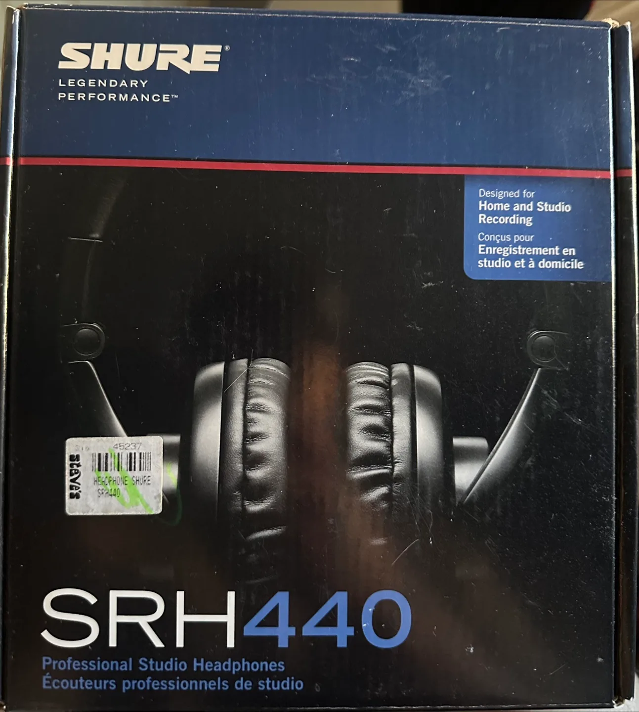 Shure SRH440 Professional Studio Headphones thumbnail