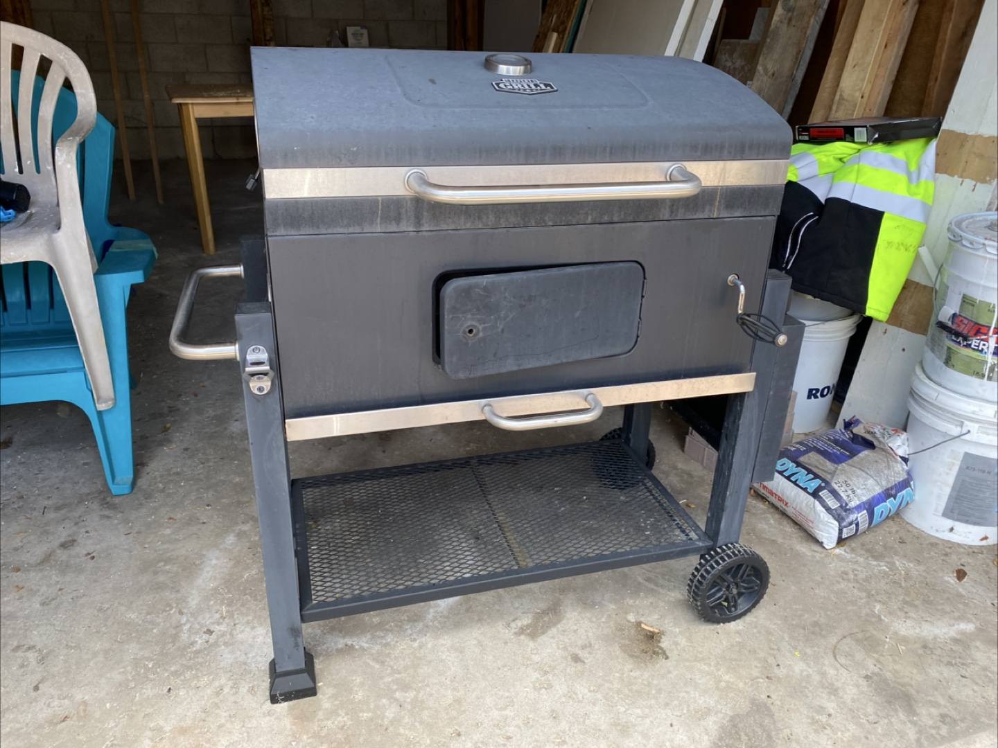 Char-Broil Charcoal Grill