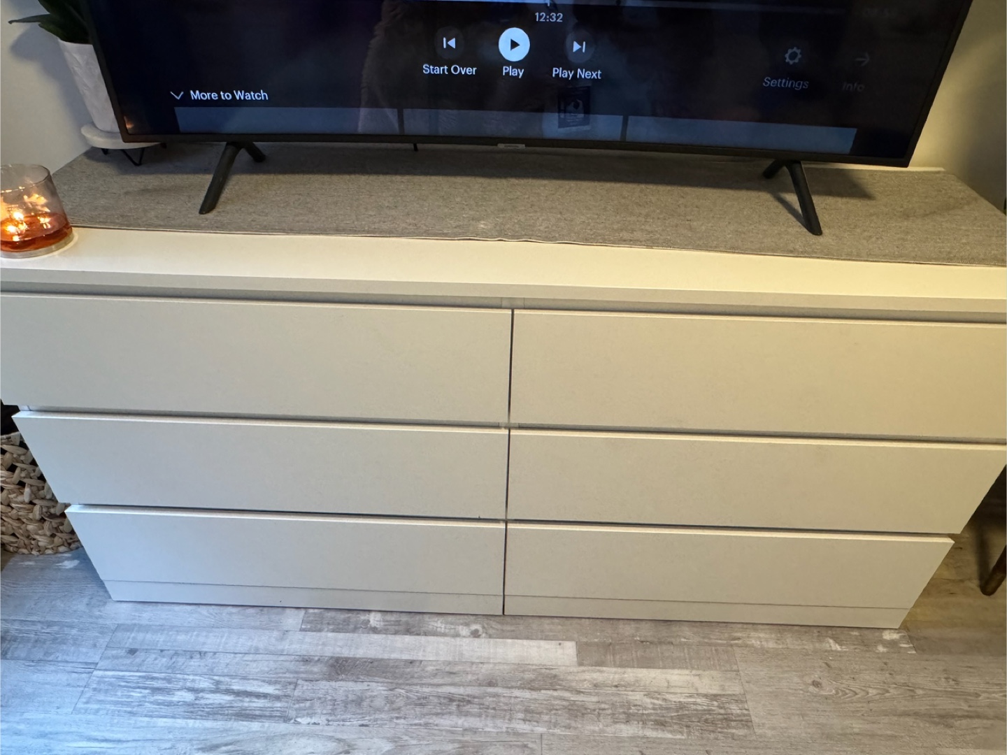 White 6-Drawer Dresser