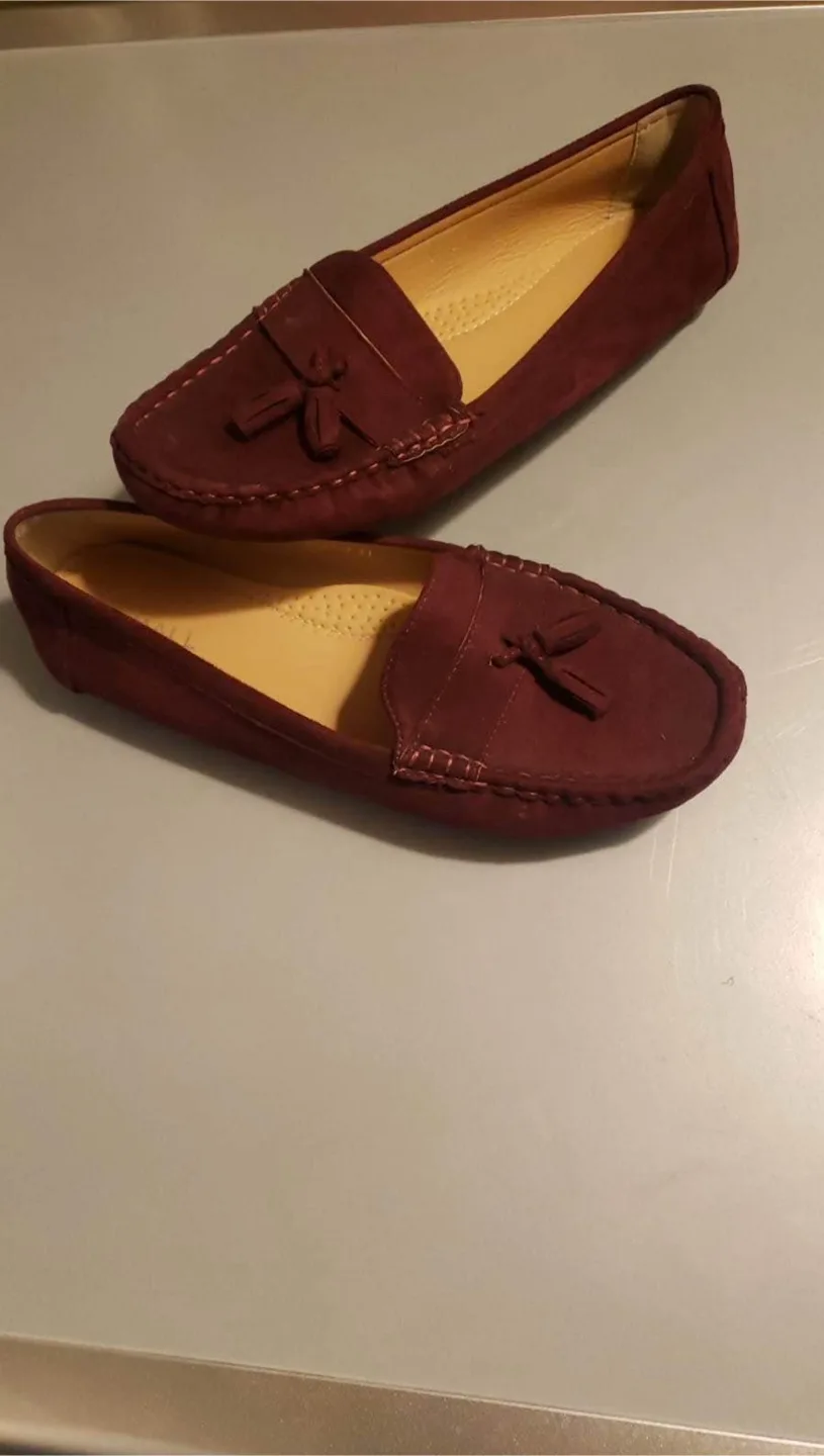 Burgundy Suede Tassel Loafers size 9 thumbnail