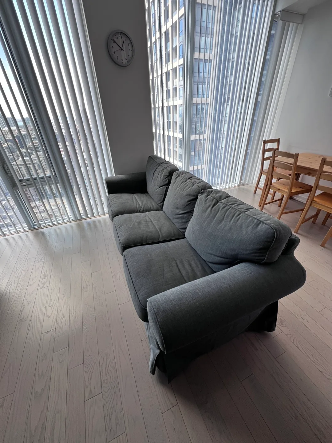 IKEA three-seater sofa - grey image indicator(2)