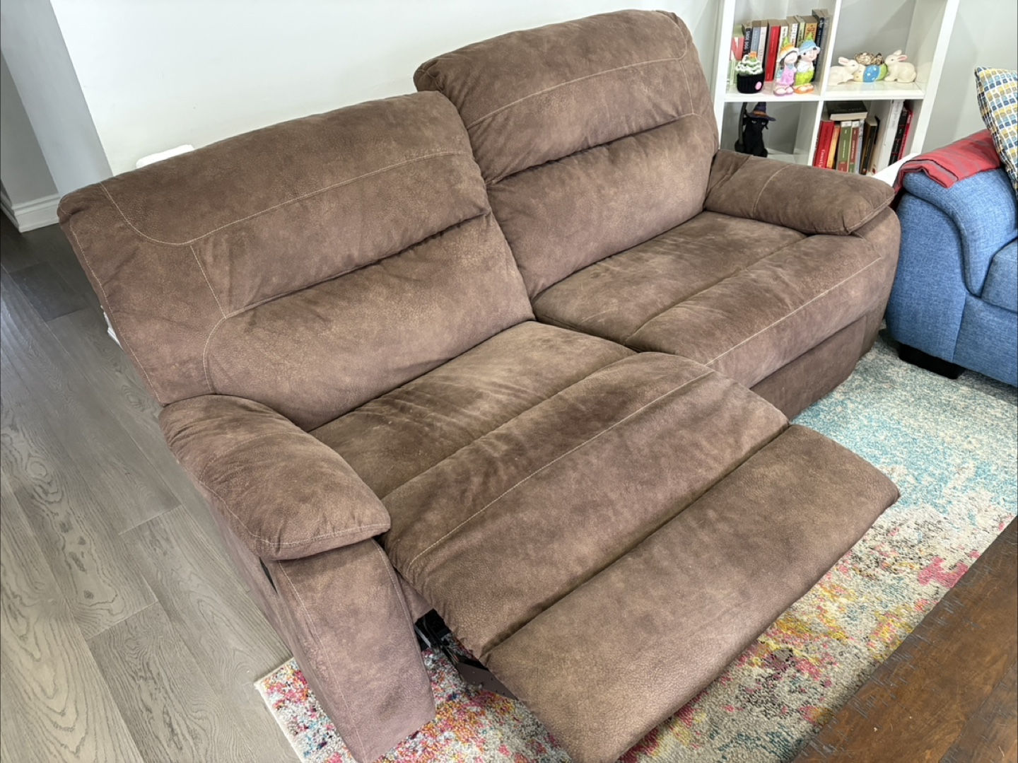 Brown Reclining Sofa - photo 2