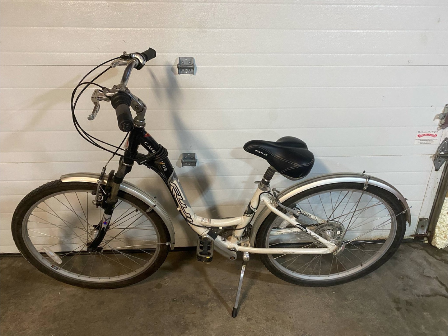 Women's CCM Cambridge Hybrid Bicycle - photo 3
