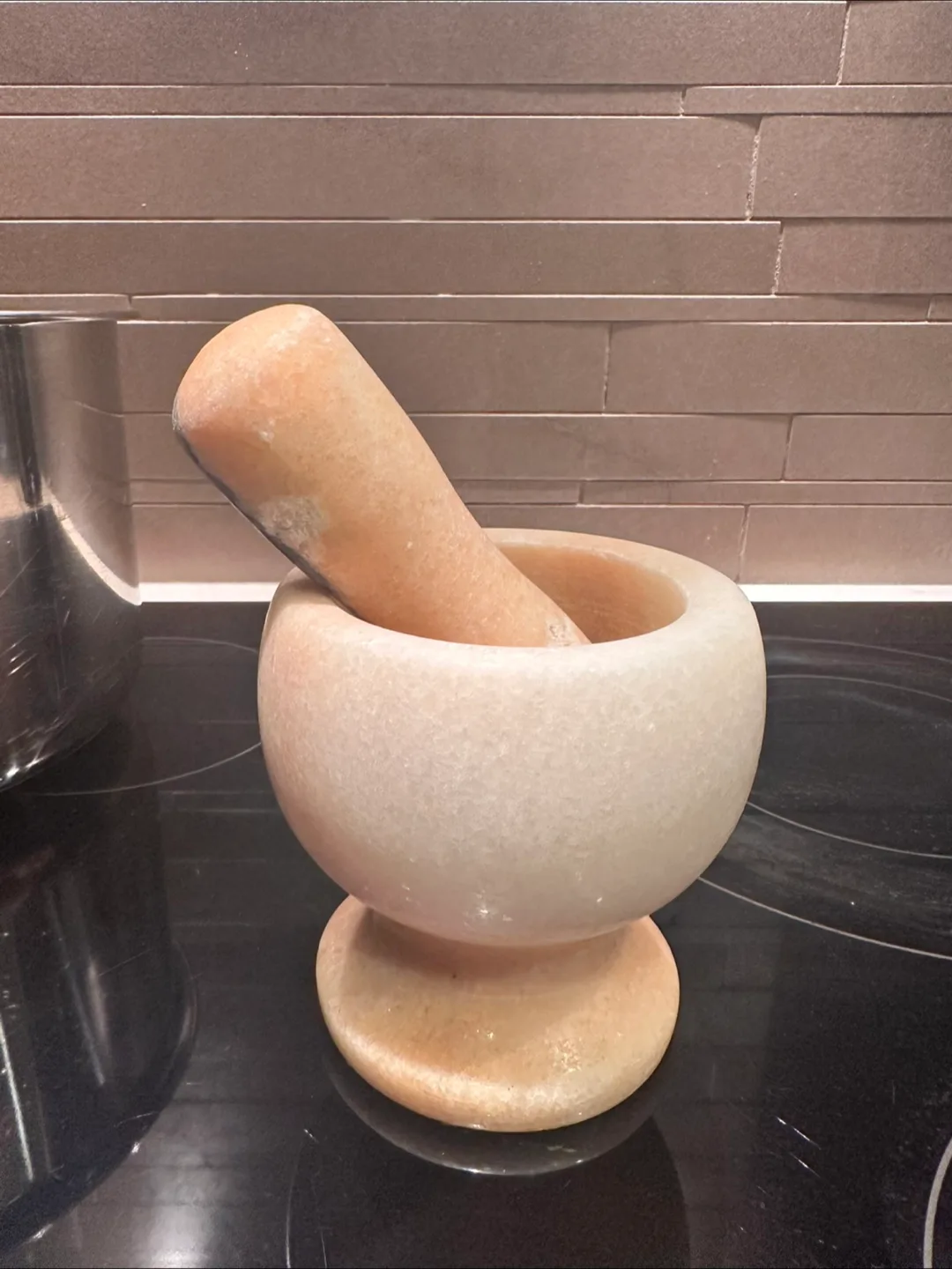 Marble Mortar and Pestle Set thumbnail