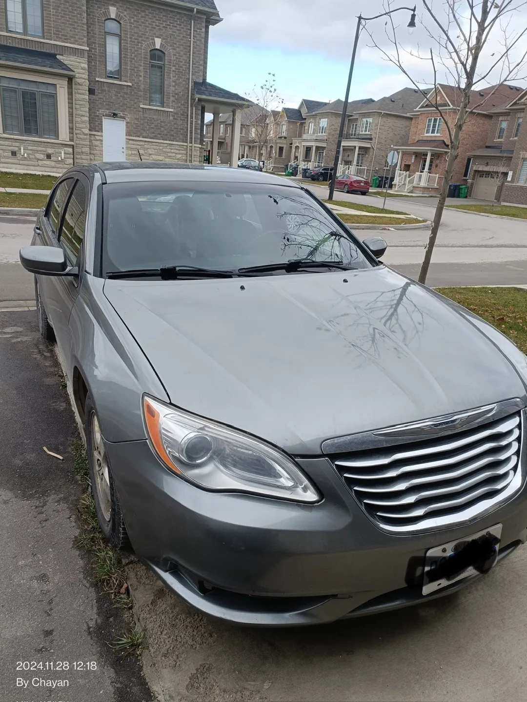 2012 Chrysler 200 Sedan image indicator(7)
