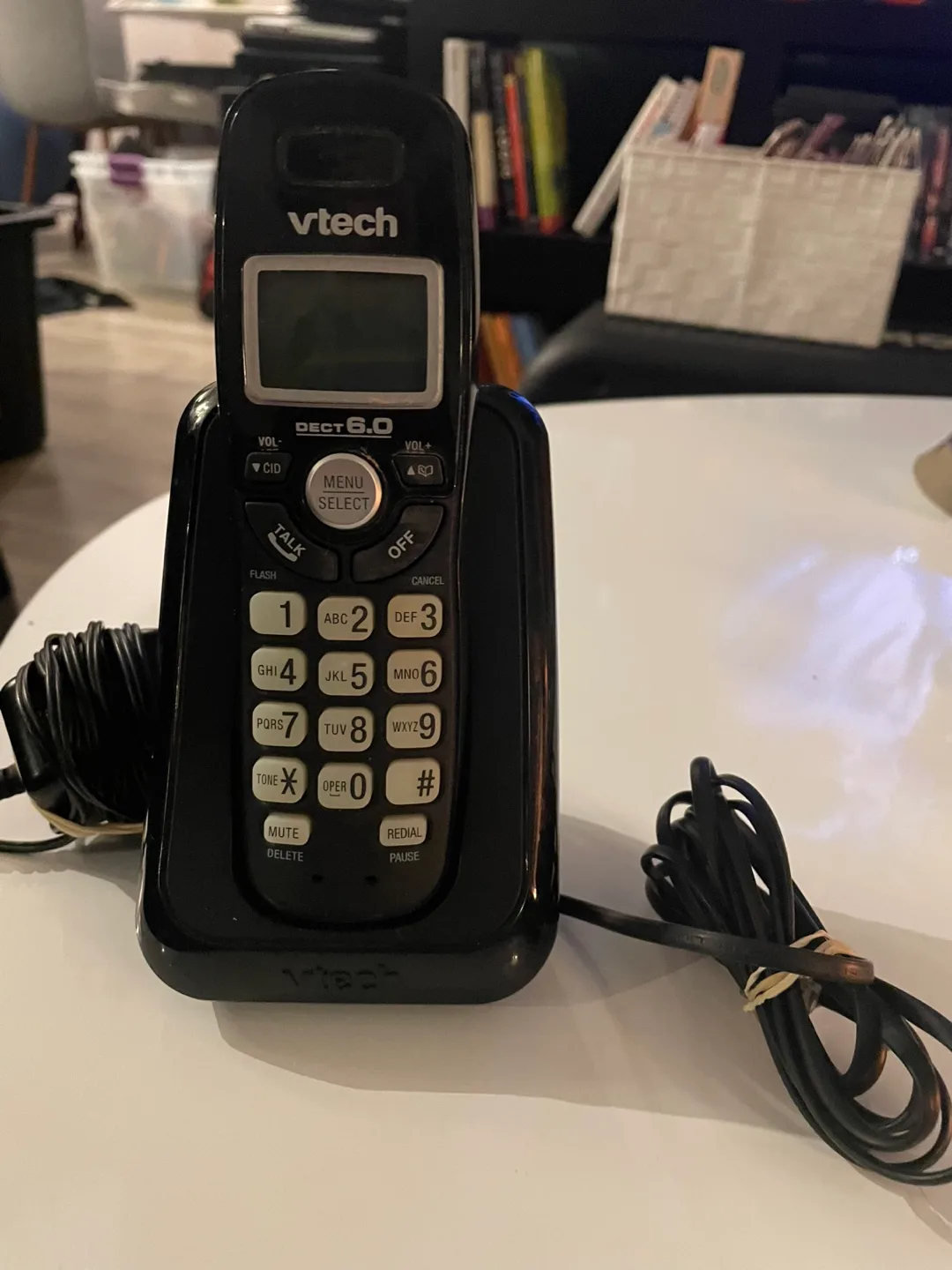 VTech DECT 6.0 Corded/Cordless Phone thumbnail