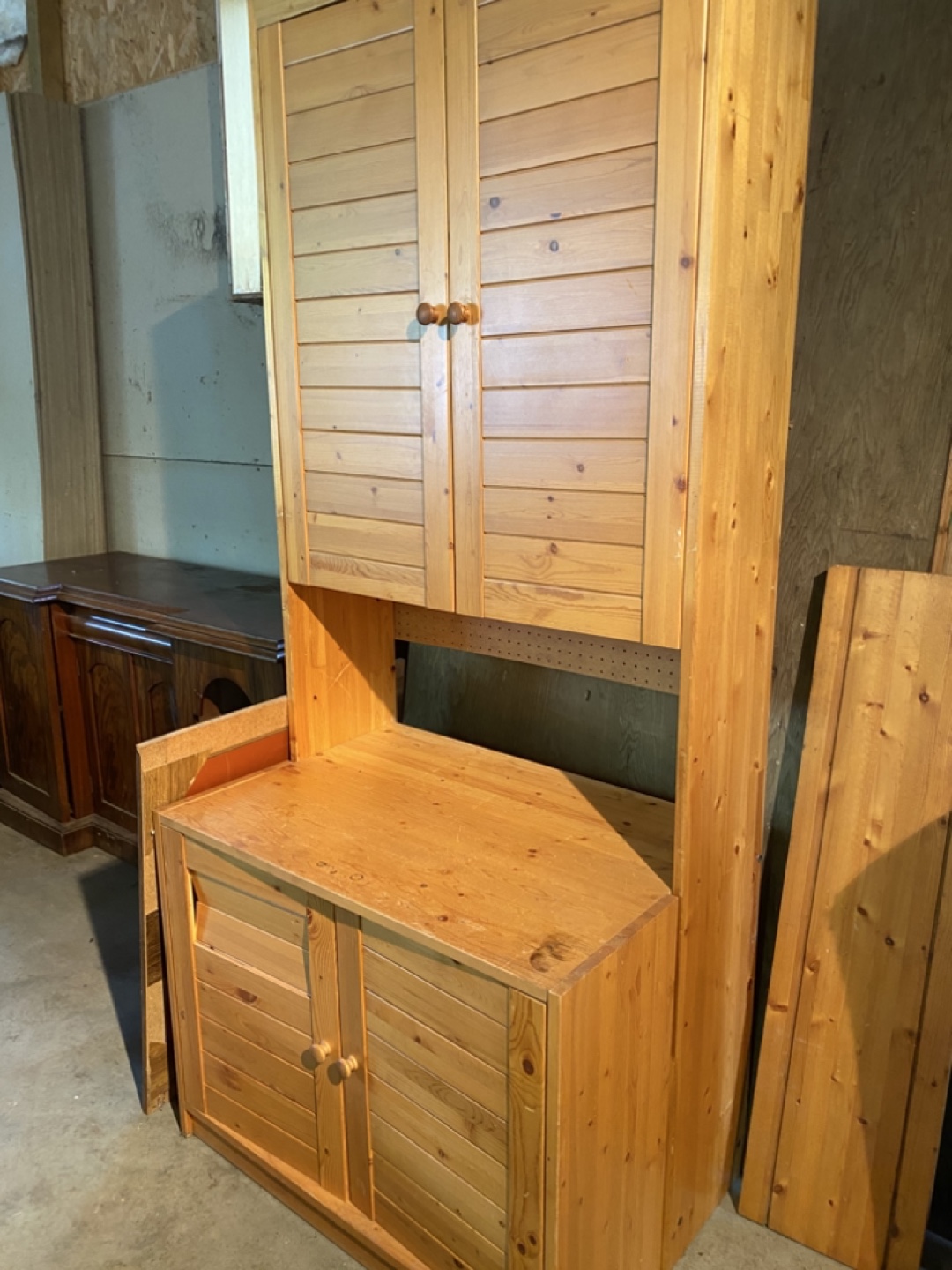 Solid Pine Wood Hutch/Cabinet