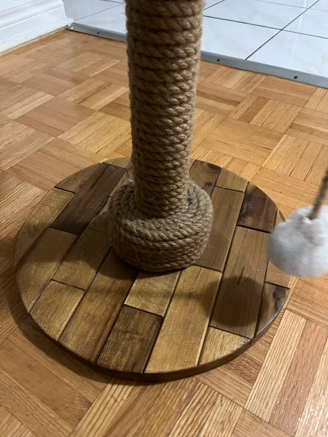 Star-Shaped Cat Scratching Post image indicator(3)
