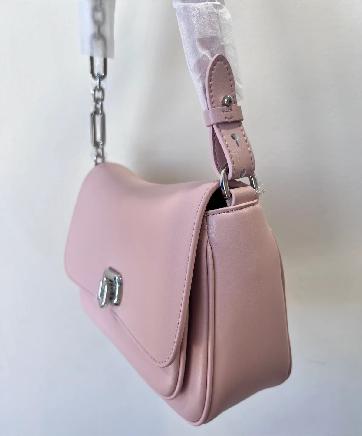 《Brand New》Pink Shoulder Bag image indicator(5)