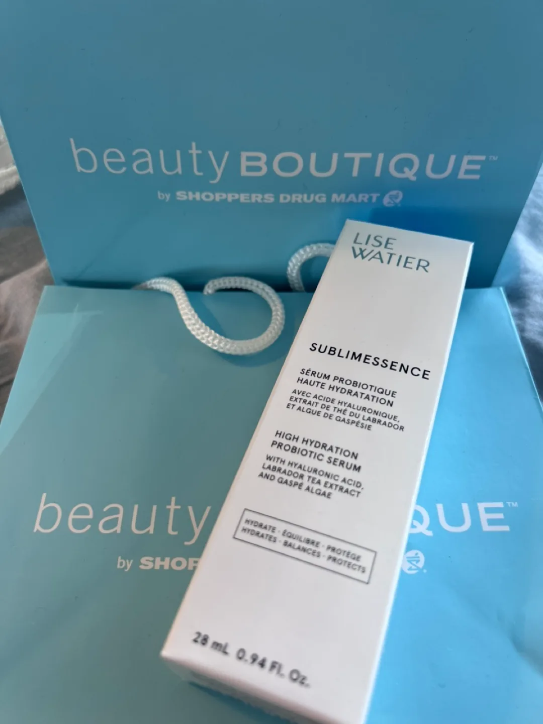 NEW in box Lise Watier Sublimessence Hydration Serum image indicator(2)