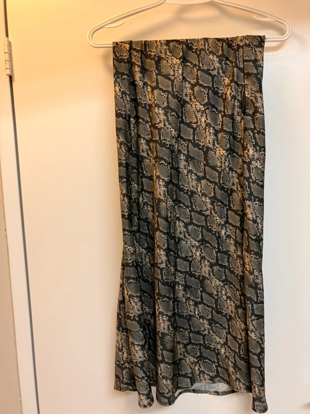 Urban Outfitters Snake skin texture Skirt thumbnail