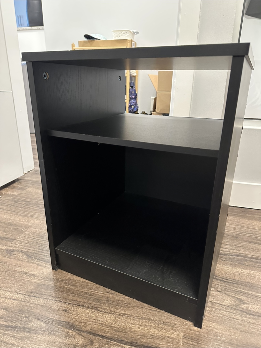 2 Matching Nightstands / End Tables
