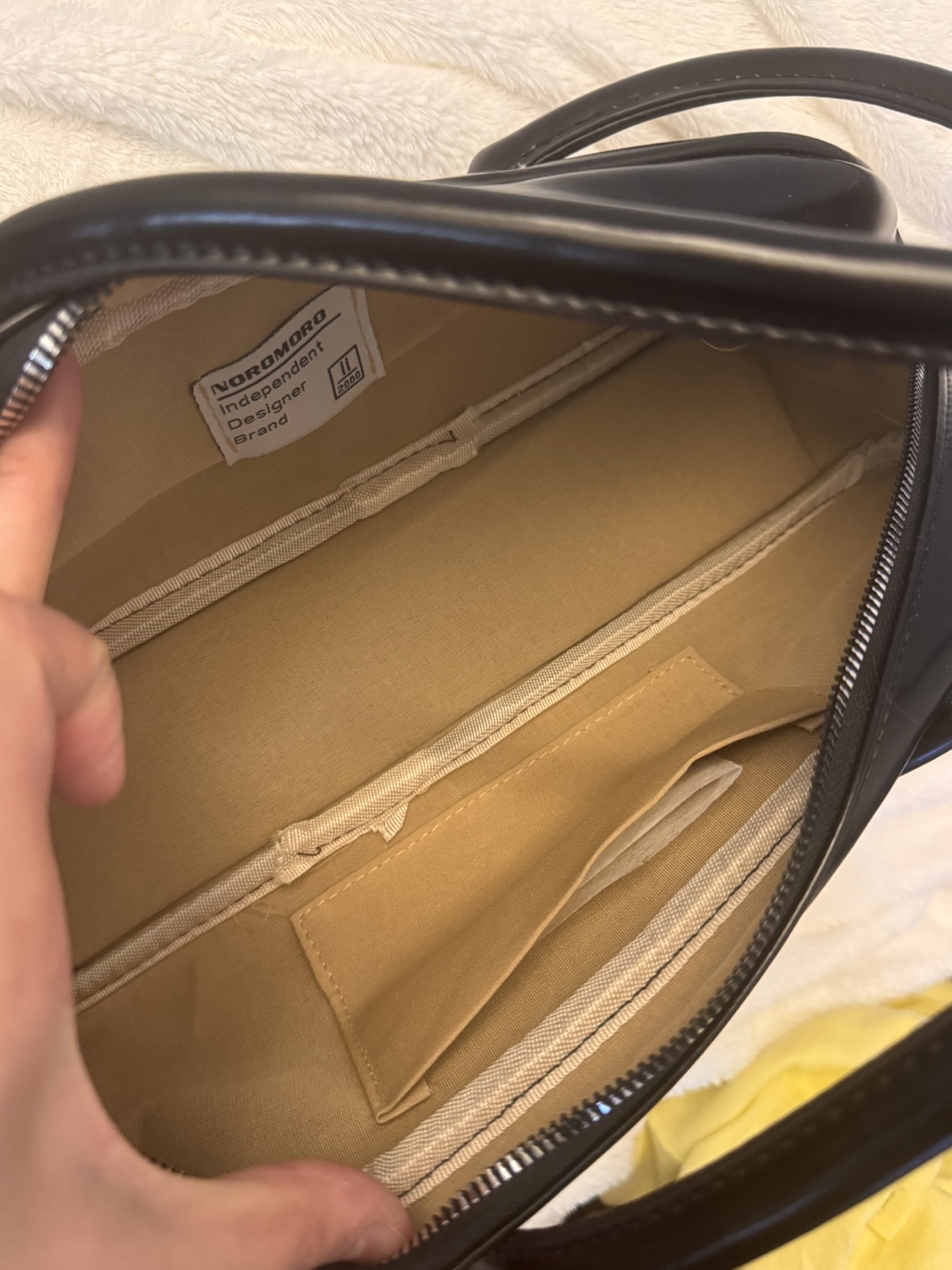 NORONWORA Black Handbag - photo 4