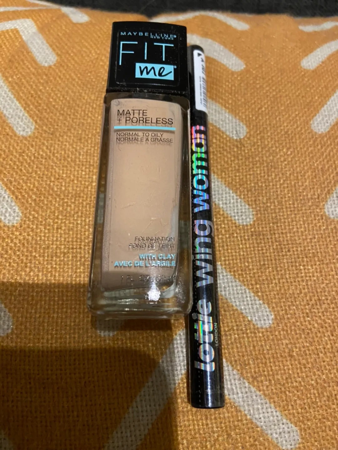 Maybelline Fit Me Matte Foundation & Lottie Wing Woman Eyeliner thumbnail