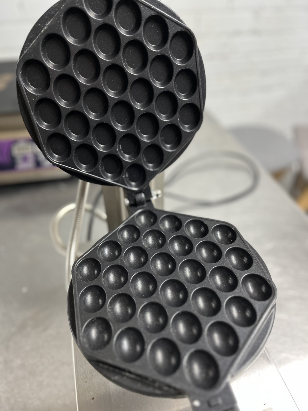 Bubble Waffle Maker