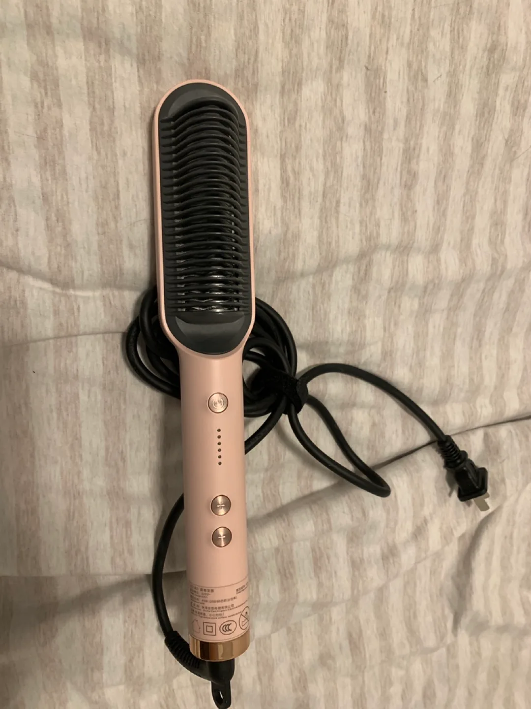 Pink Straightening Brush thumbnail