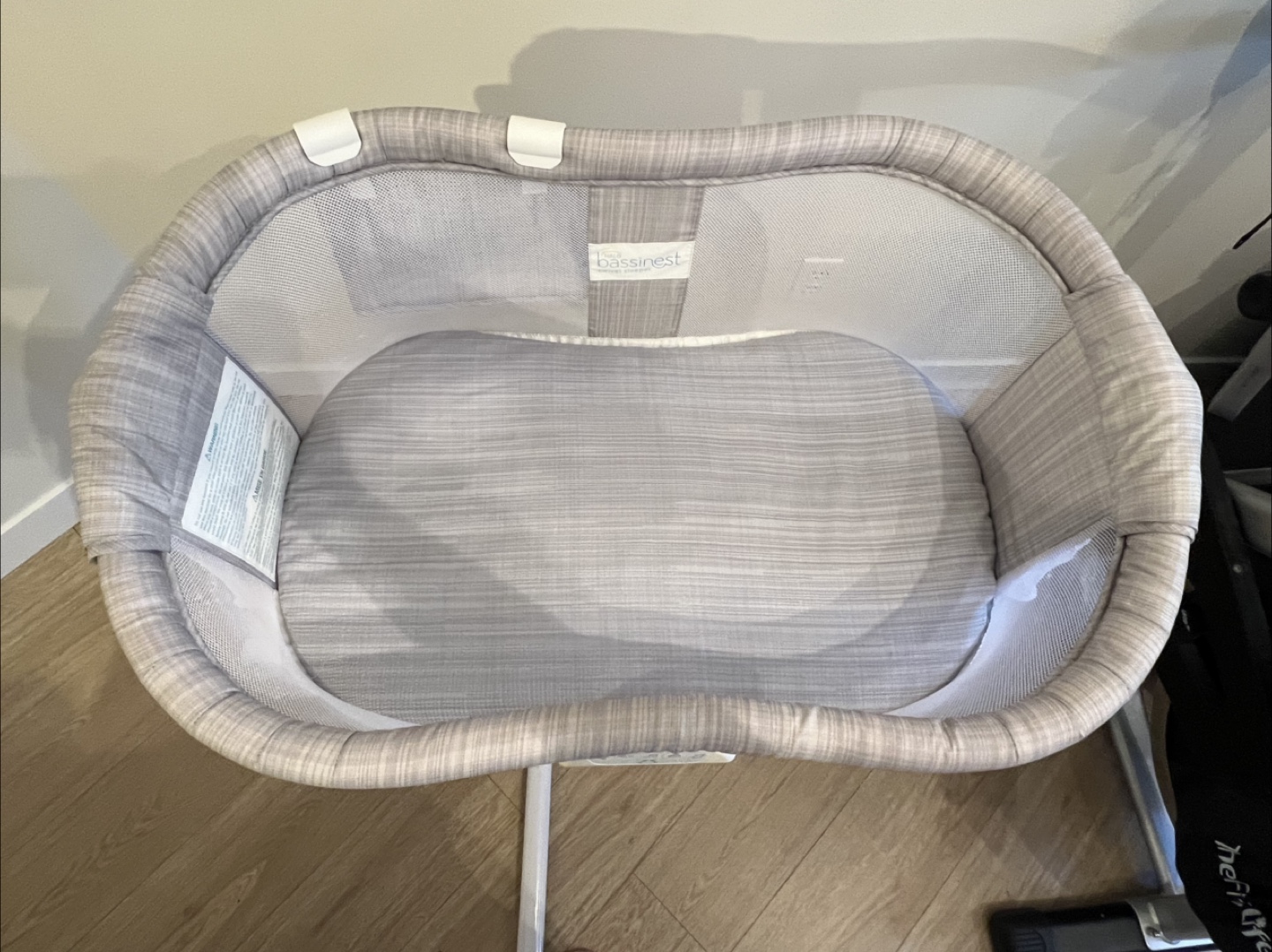 Halo Bassinest Swivel Sleeper - photo 2