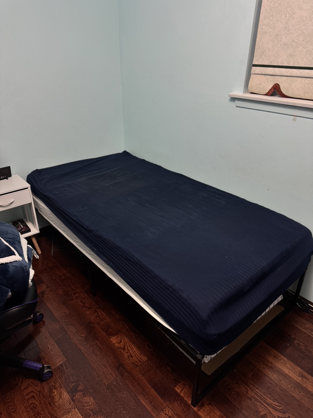 Twin Bed Frame with Mattress