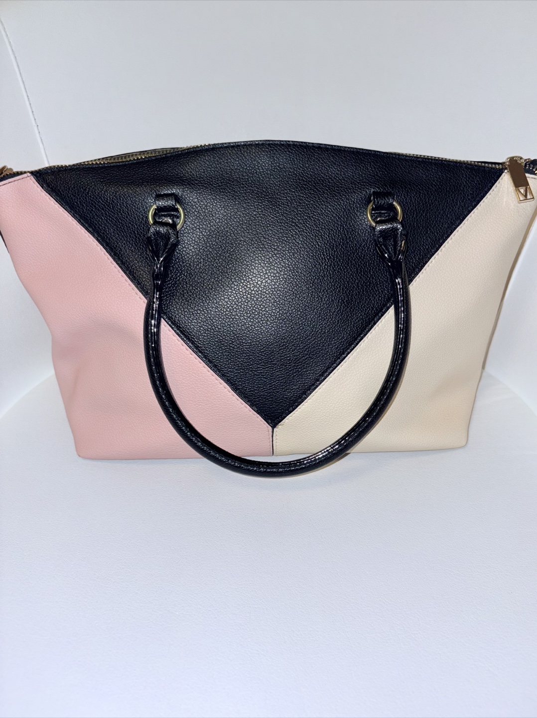 VICTORIA’S SECRET Pink & Black Tote Bag - photo 2