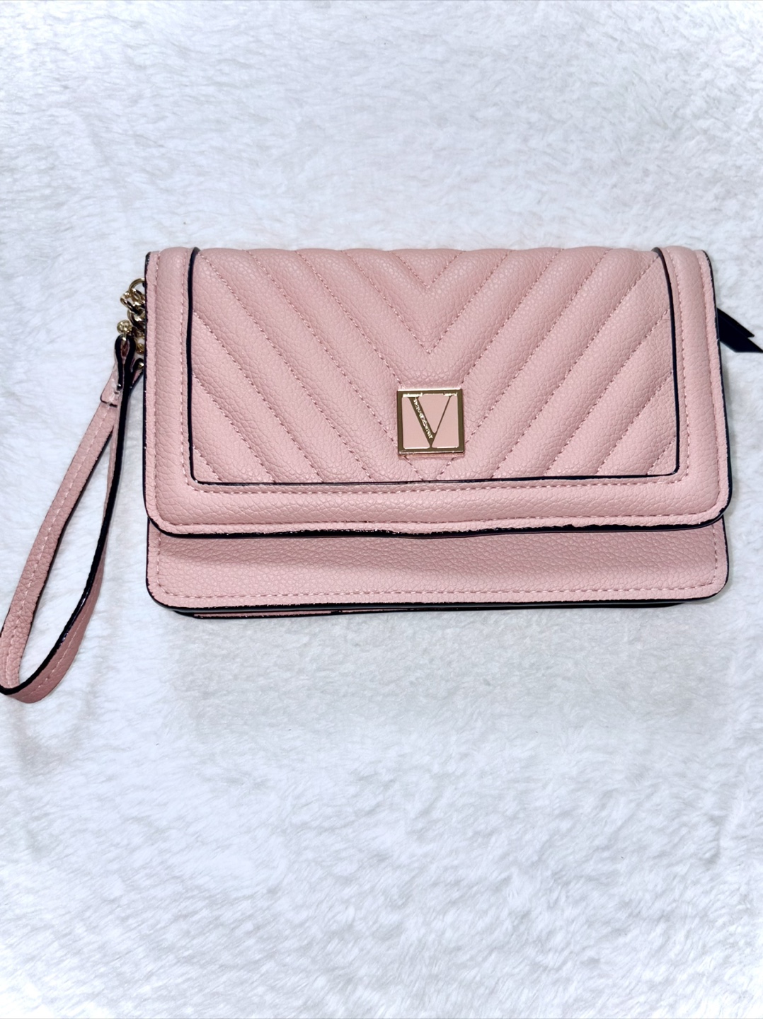 VICTORIA’S SECRET Wallet/Phone holder