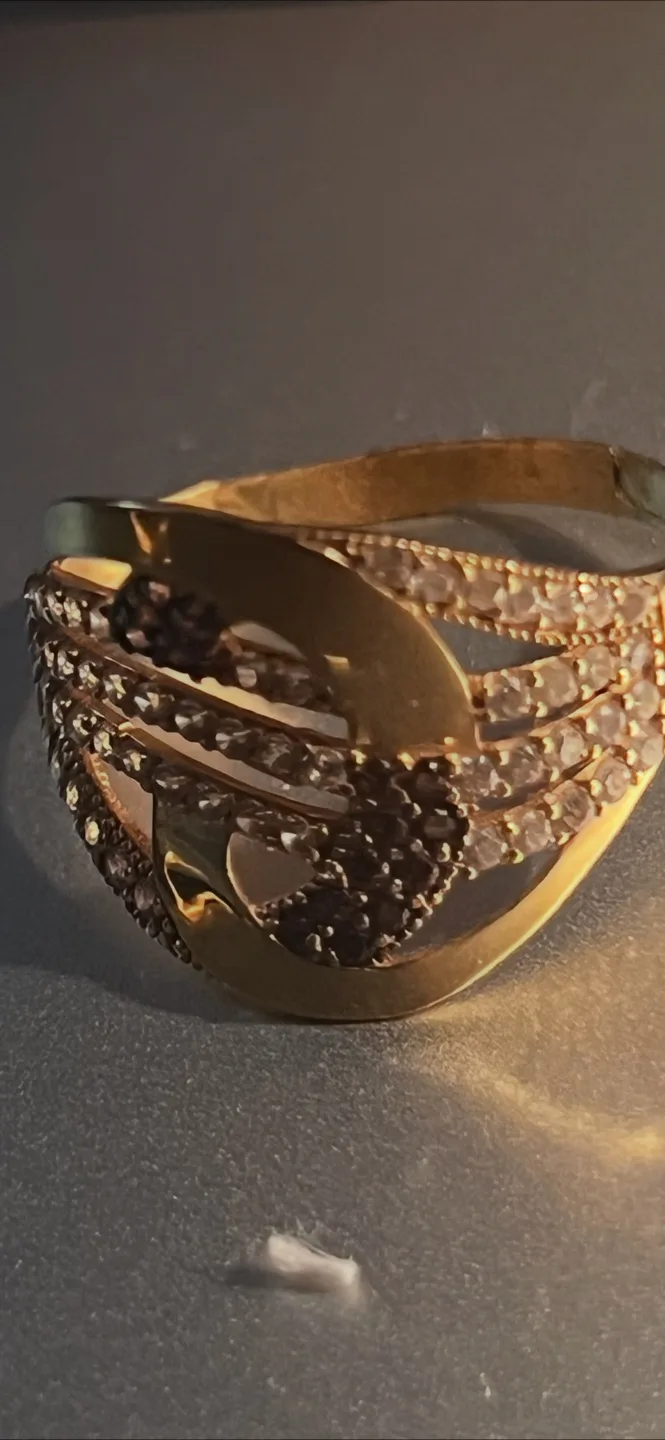 21k Real Gold Ring with Clear & Quartz stones thumbnail