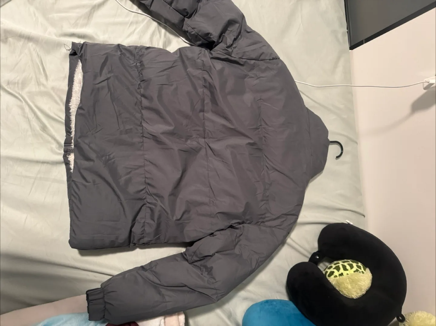 Men's Charcoal Grey Puffer Jacket Size M thumbnail